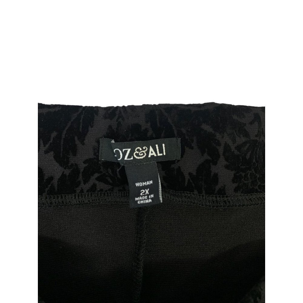 Roz & Ali Women’s Designed Black Pants - Picture 3 of 8